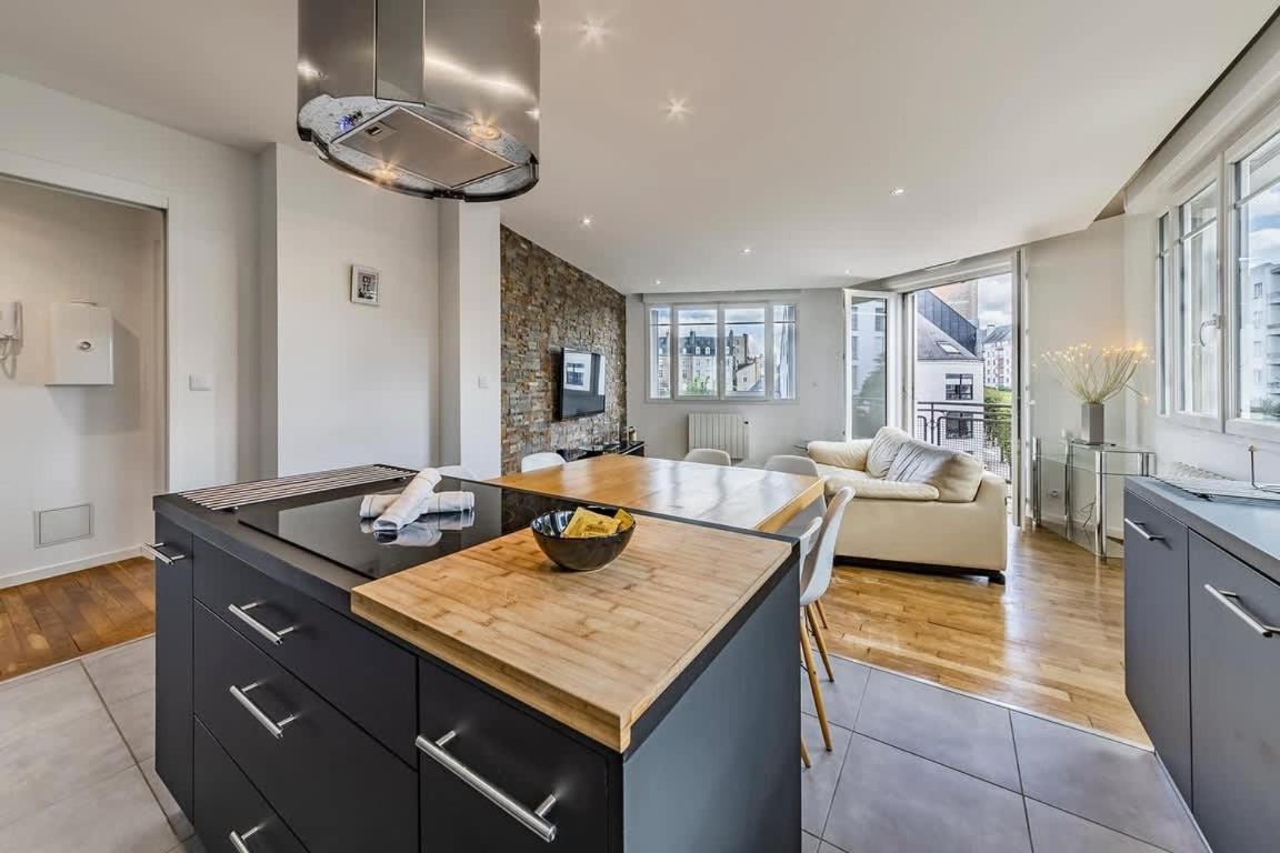 Apartment Le Balzac- 2 - Proche Place De Bretagne Rennes